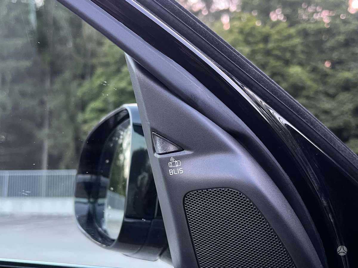 Volvo V60, 2.4 l., Универсал