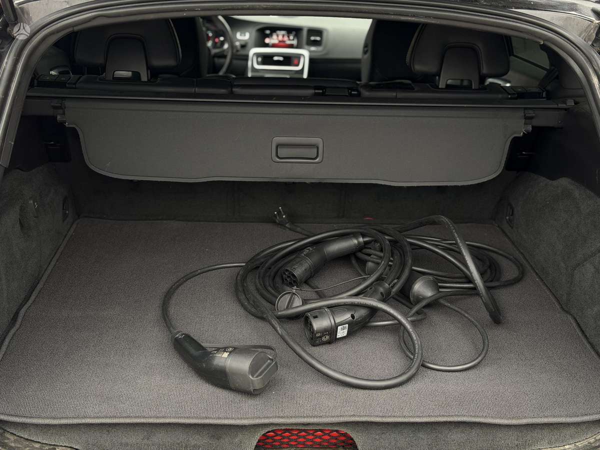 Volvo V60, 2.4 l., Универсал