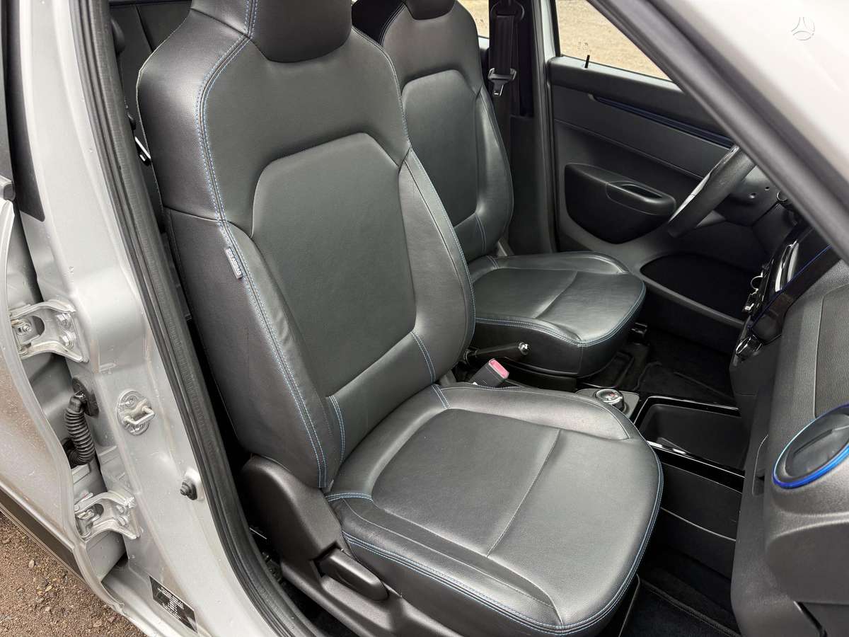 Dacia Spring, 27 kWh, hatchback
