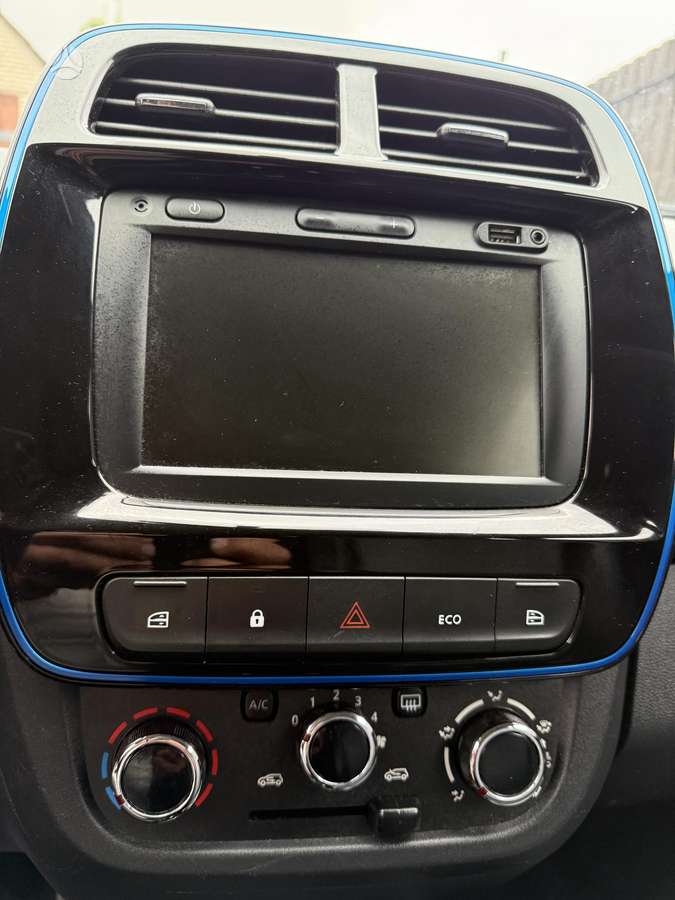 Dacia Spring, 27 кВт·ч, Хэтчбек