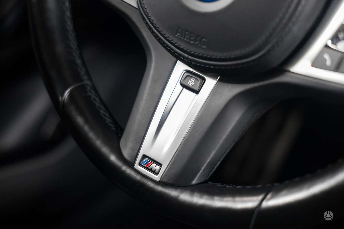 BMW i4, 84 кВт·ч, Хэтчбек