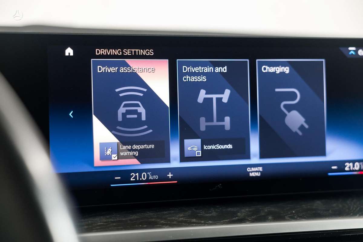 BMW i4, 84 kWh, hatchback