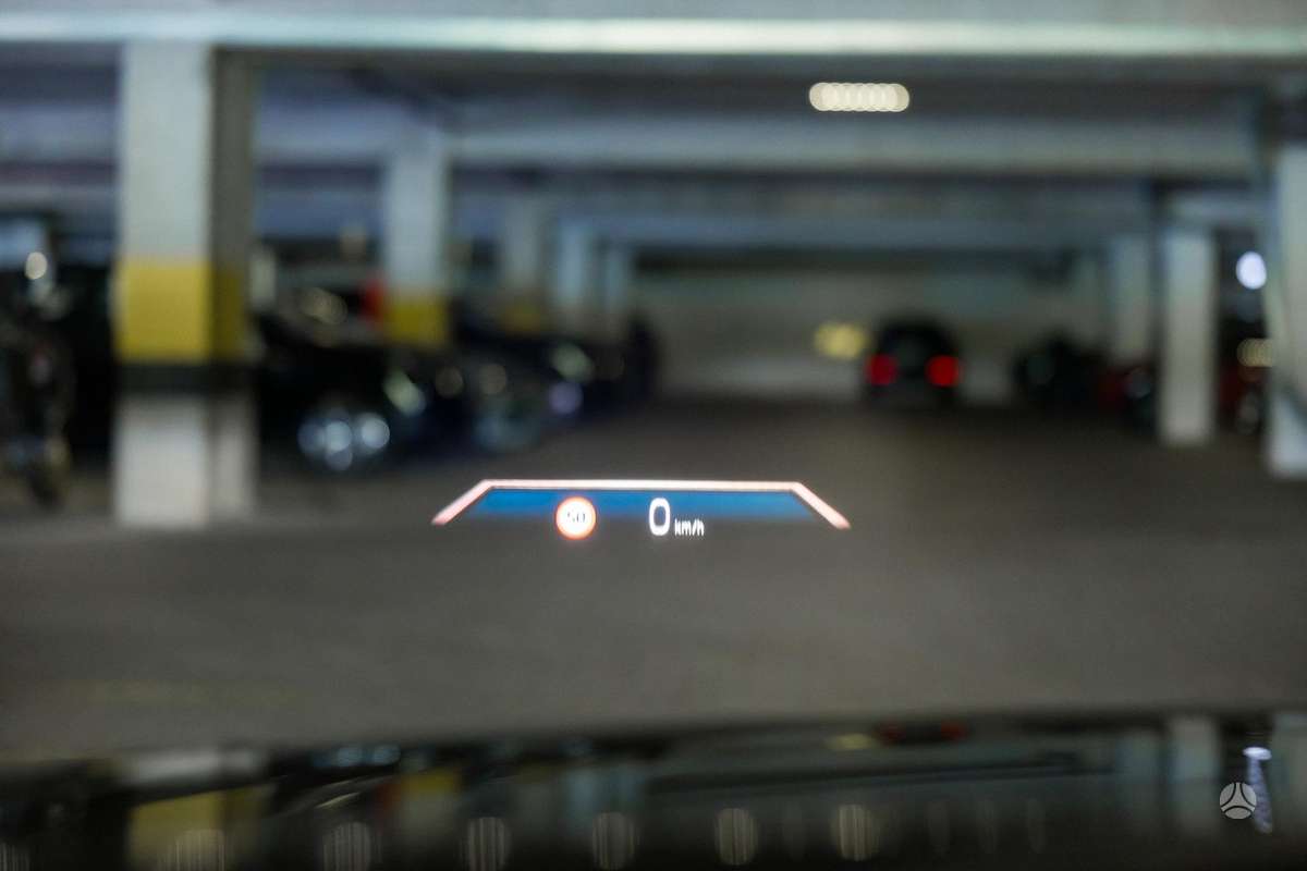BMW i4, 84 kWh, hečbekas