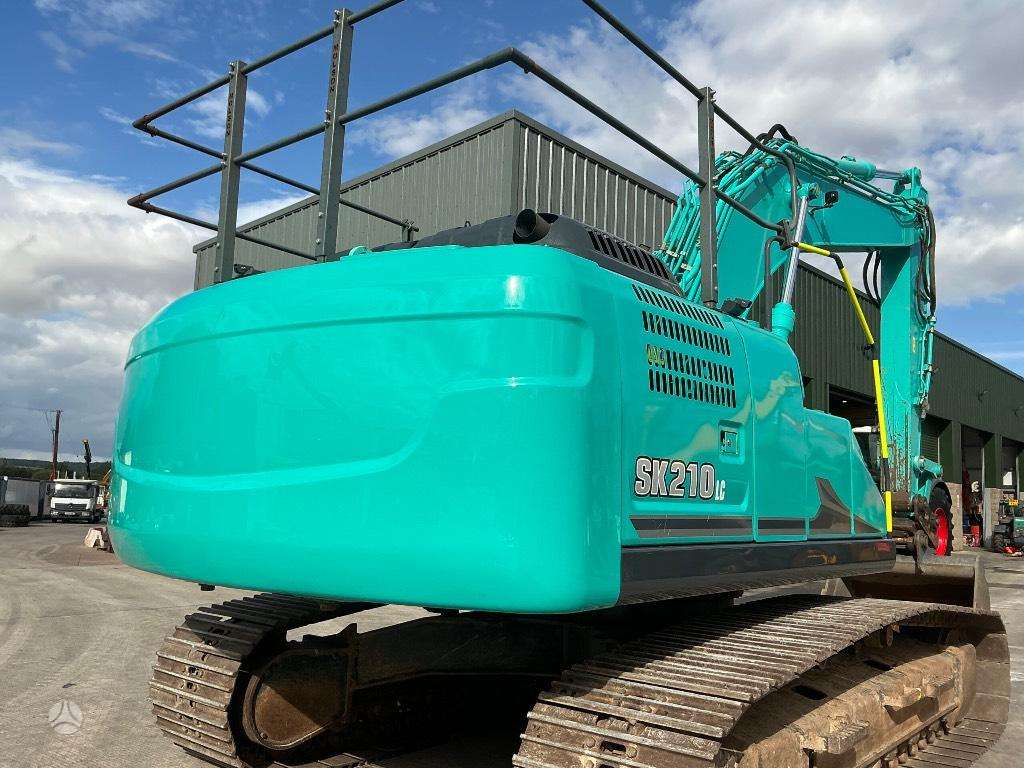 Kobelco SK 210 LC, ekskavatoriai