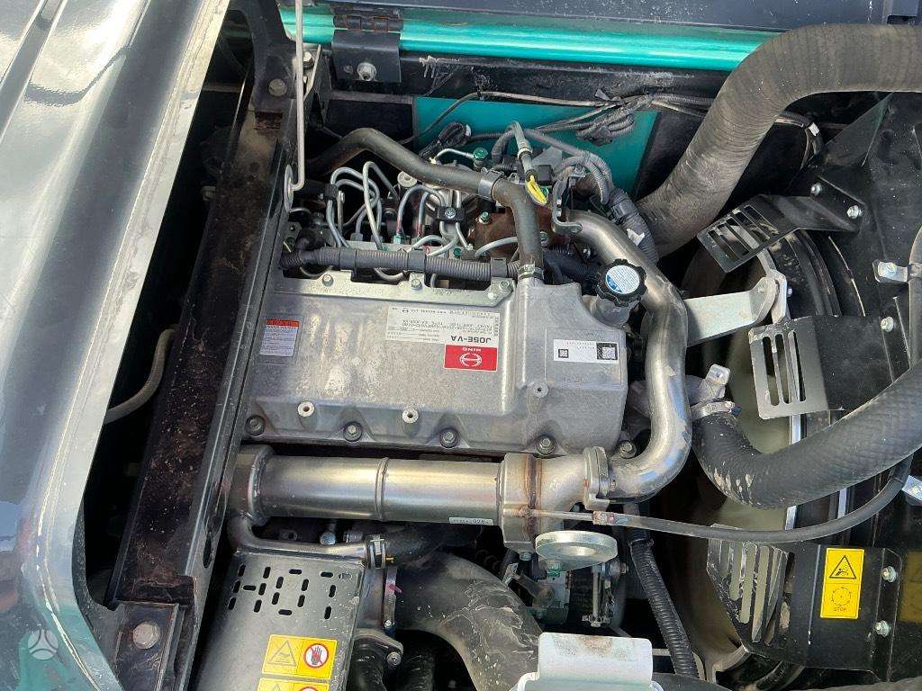 Kobelco SK 210 LC, ekskavatoriai