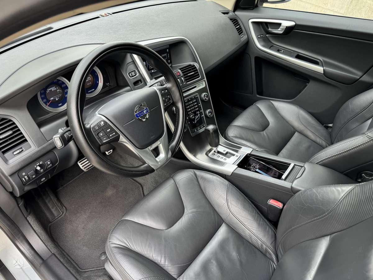 Volvo XC60 - 7