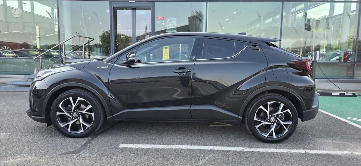 Toyota C-HR - 6