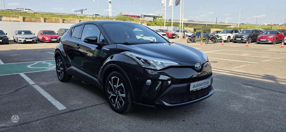 Toyota C-HR - 3