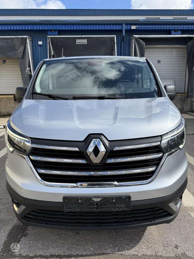 Renault Trafic - 2