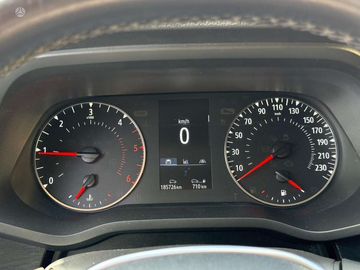 Renault Trafic - 11