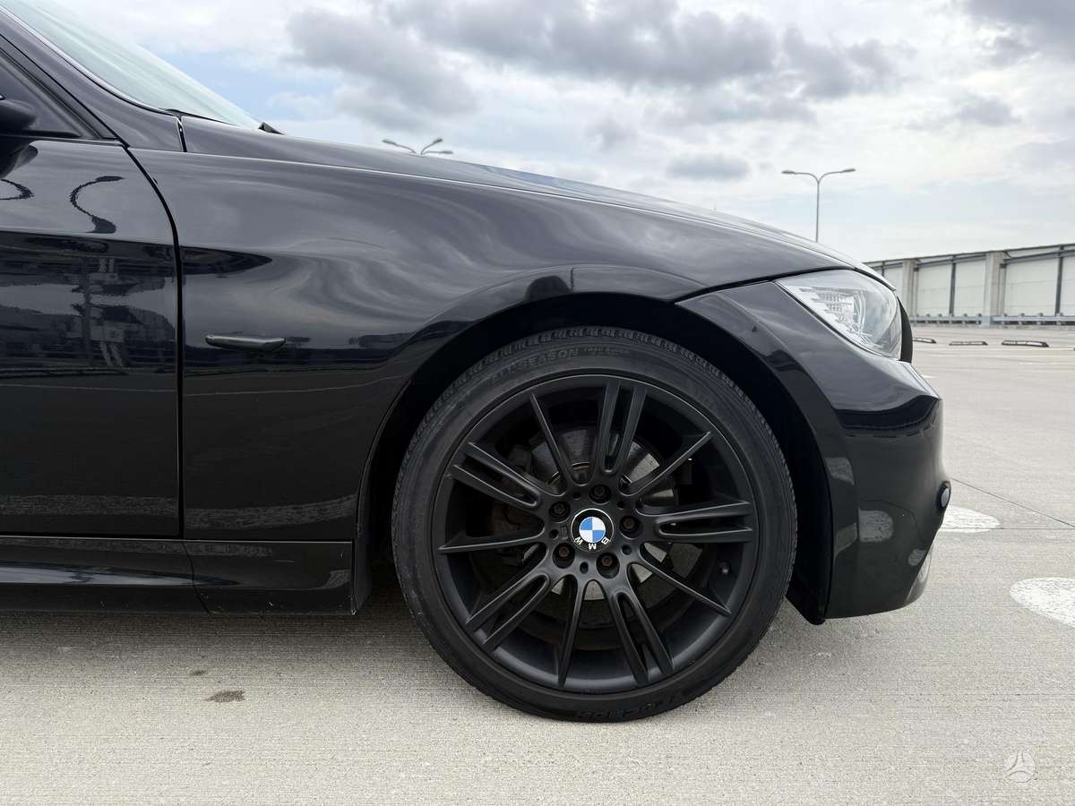 BMW 318, 2.0 l., Седан