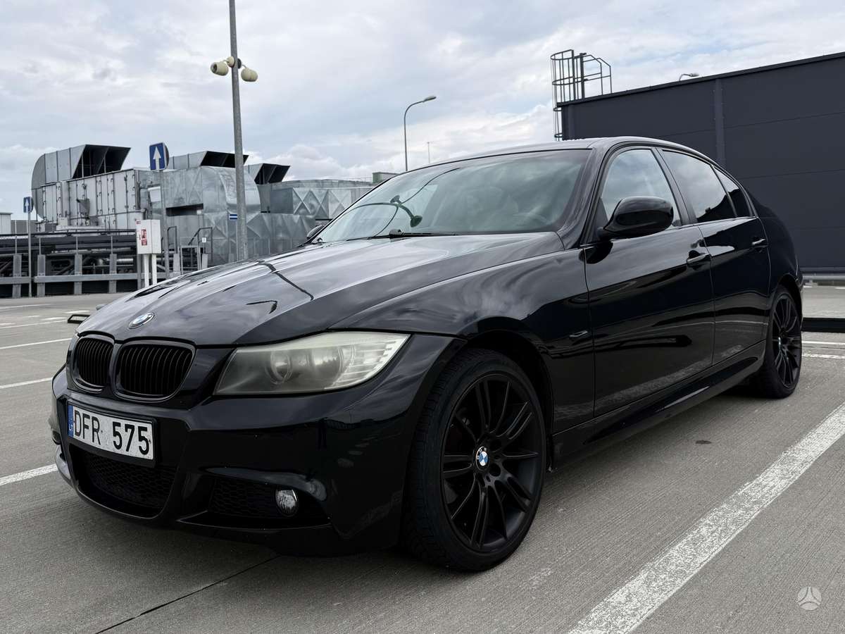 BMW 318, 2.0 l., Седан