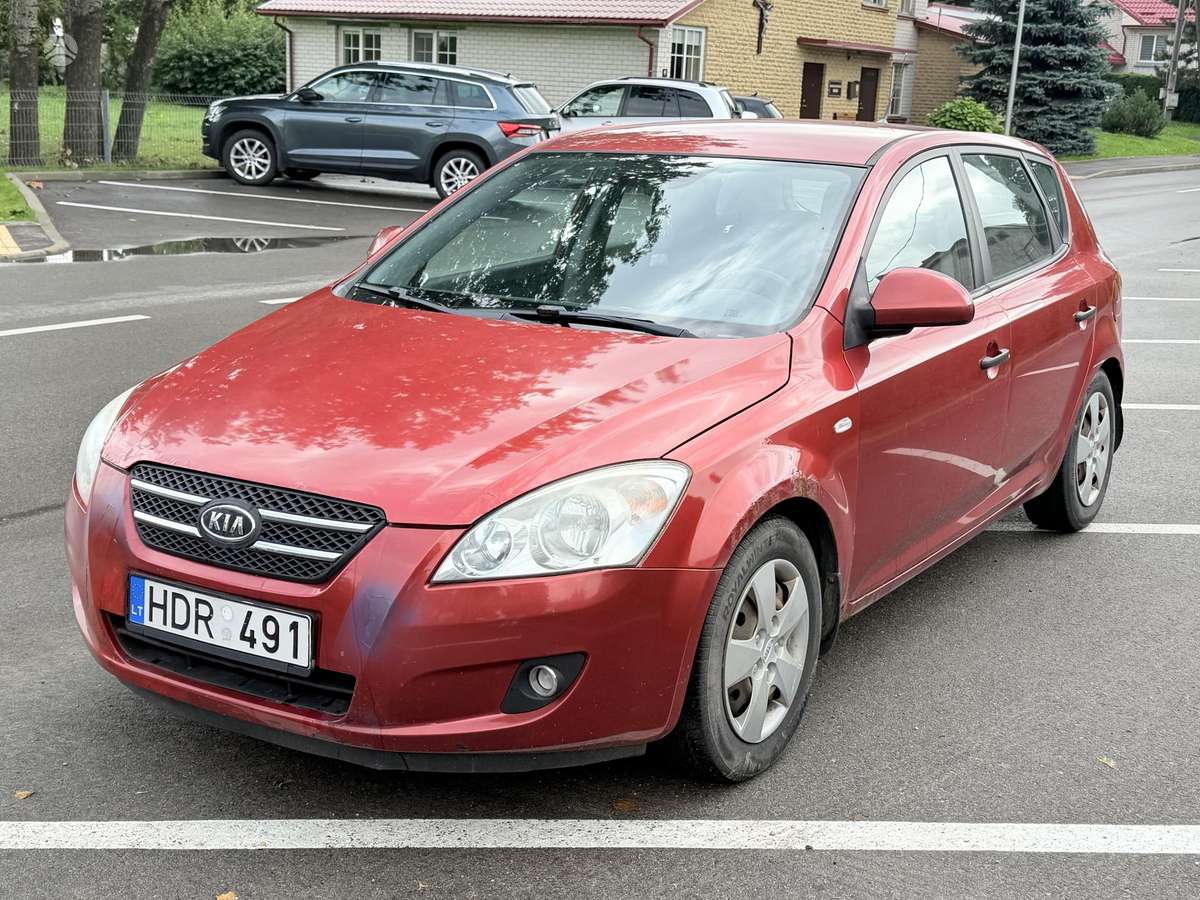 Kia Ceed, 1.4 l., Хэтчбек