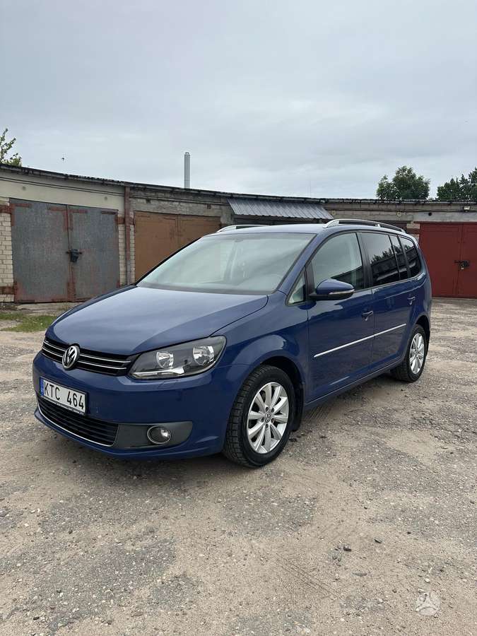 Volkswagen Touran - 3