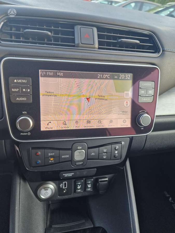 Nissan Leaf, 40 кВт·ч, Хэтчбек