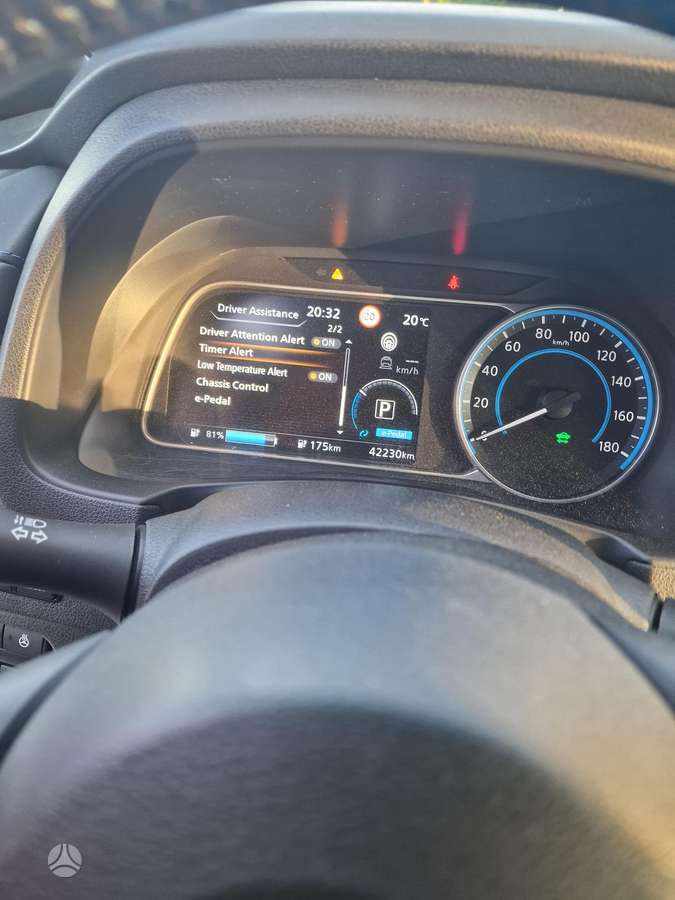 Nissan Leaf, 40 kWh, hatchback