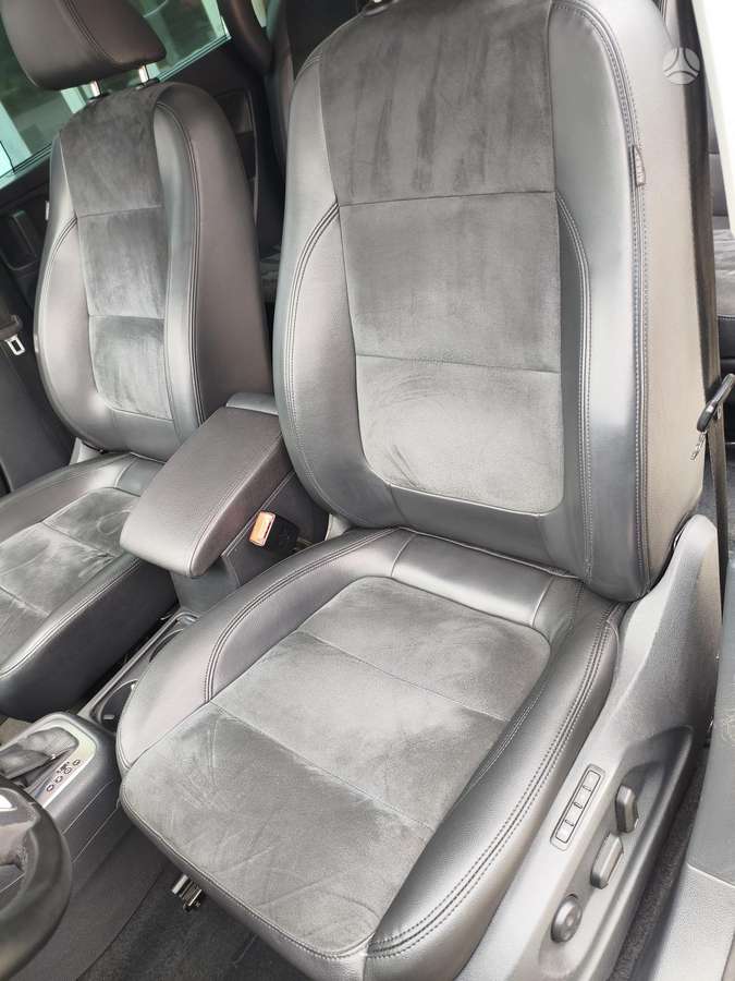Volkswagen Sharan - 12