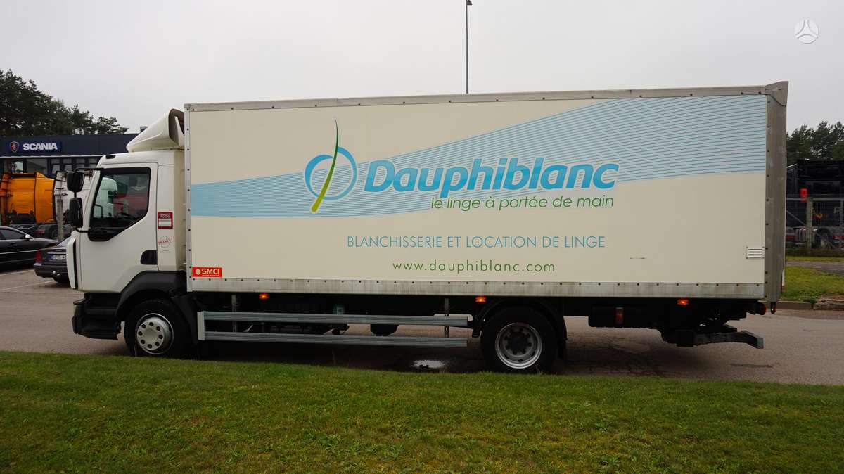 Renault D12 is Prancuzijos, box trucks / box vans