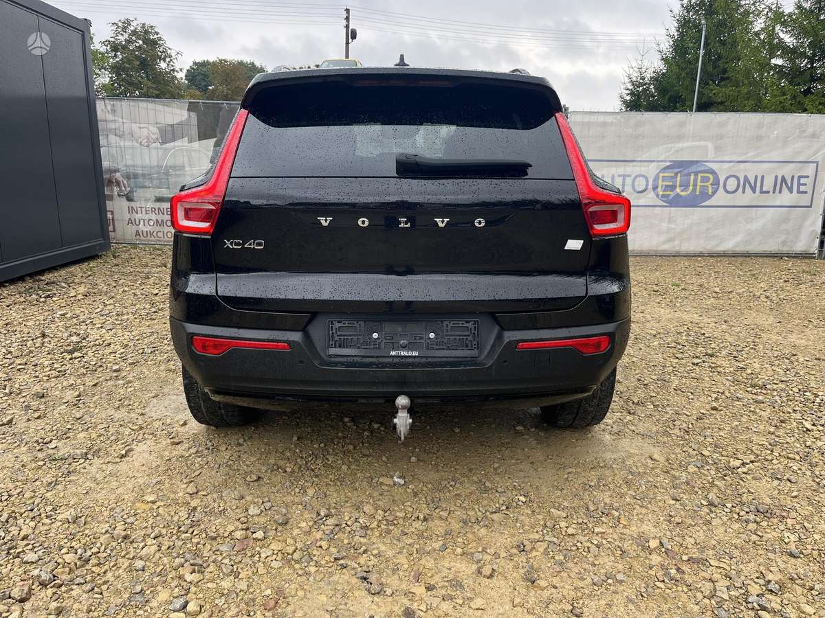 Volvo XC40 - 10