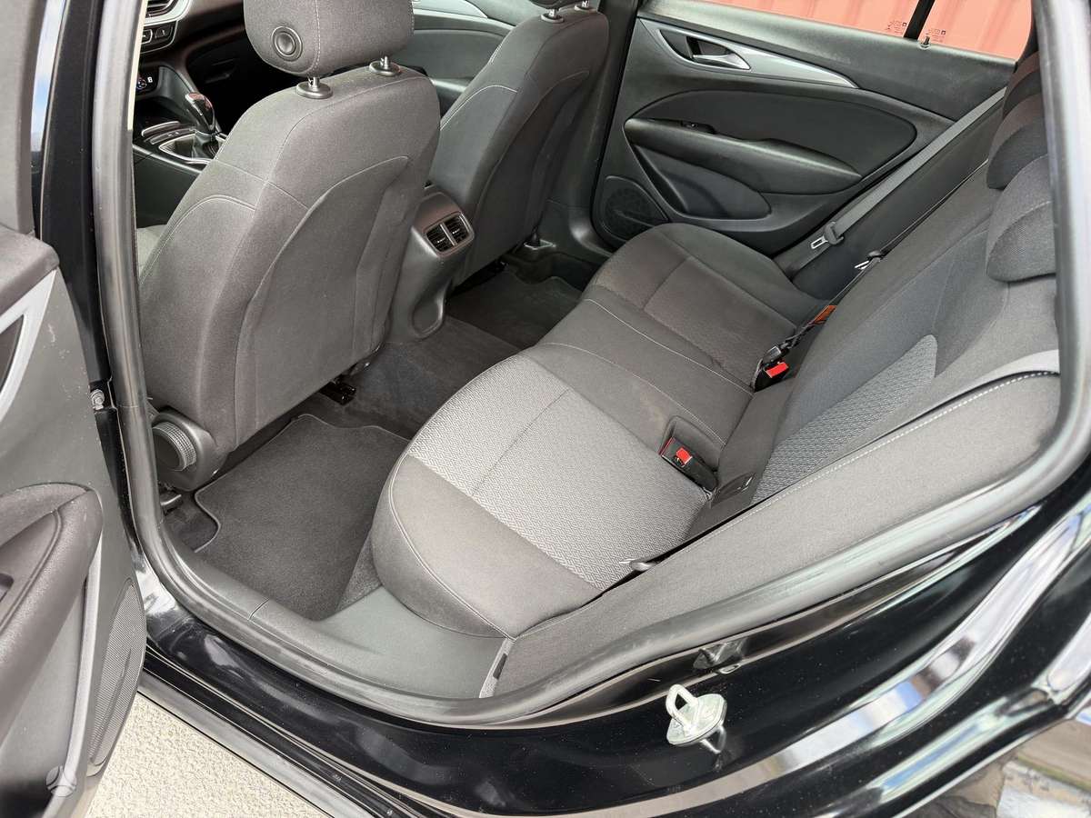 Opel Insignia, 1.6 l., Универсал
