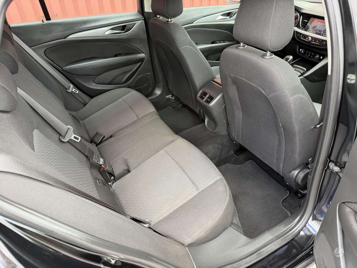 Opel Insignia, 1.6 l., Универсал