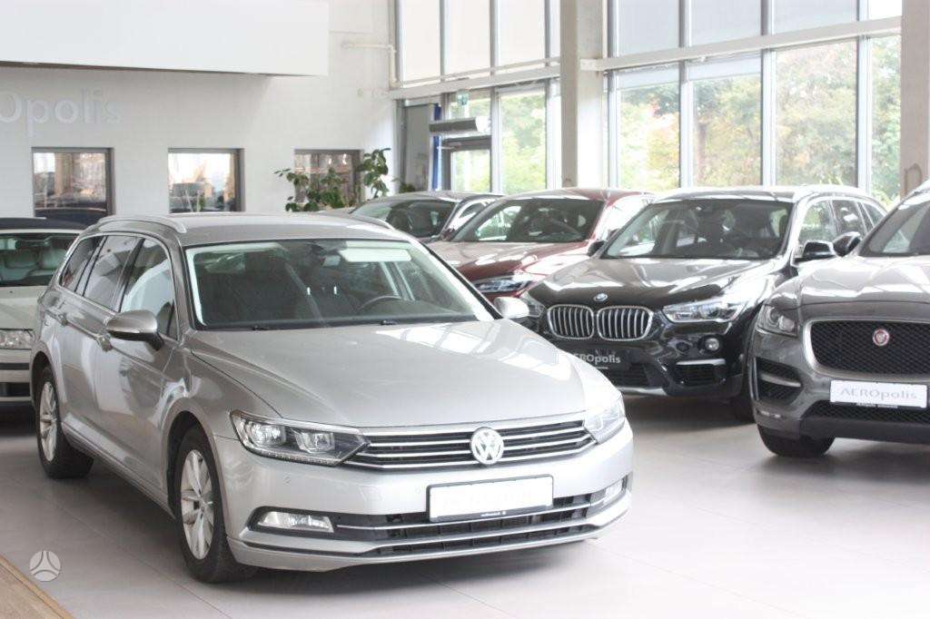 Volkswagen Passat - 3