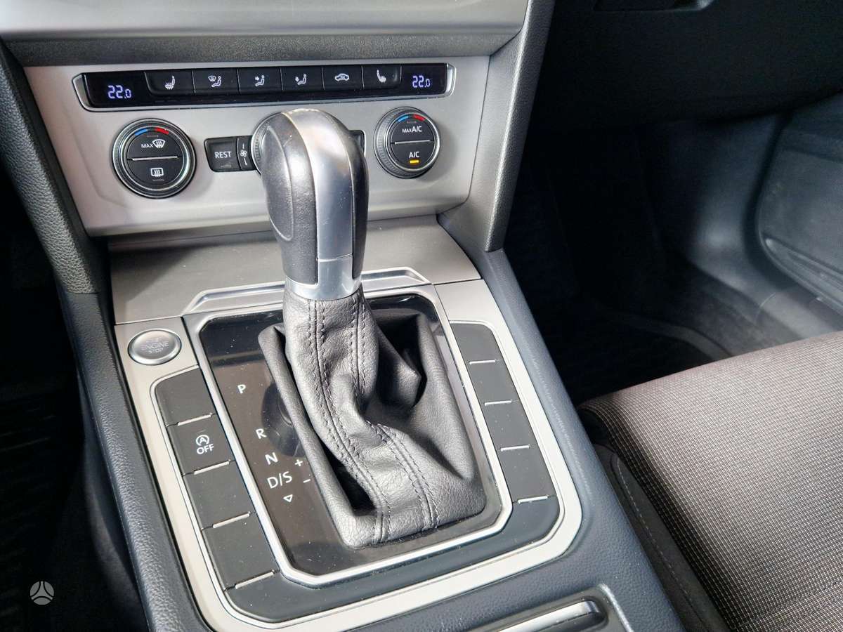 Volkswagen Passat, 2.0 l., Универсал