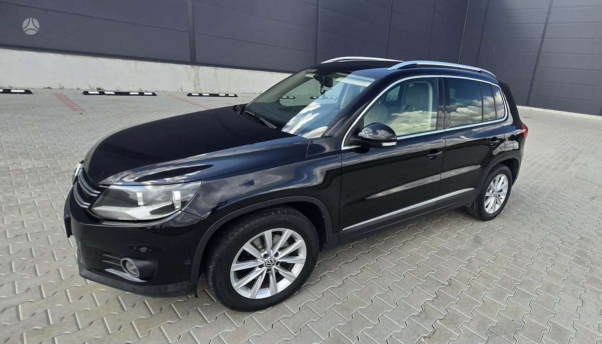 Volkswagen Tiguan - 2