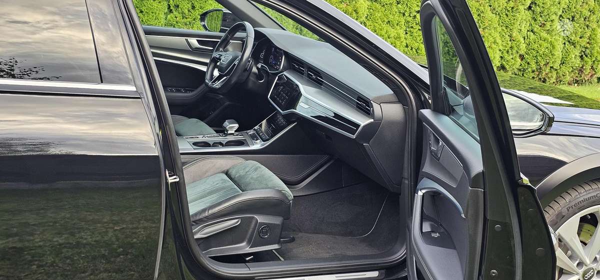 Audi A6 allroad, 3.0 l., Универсал