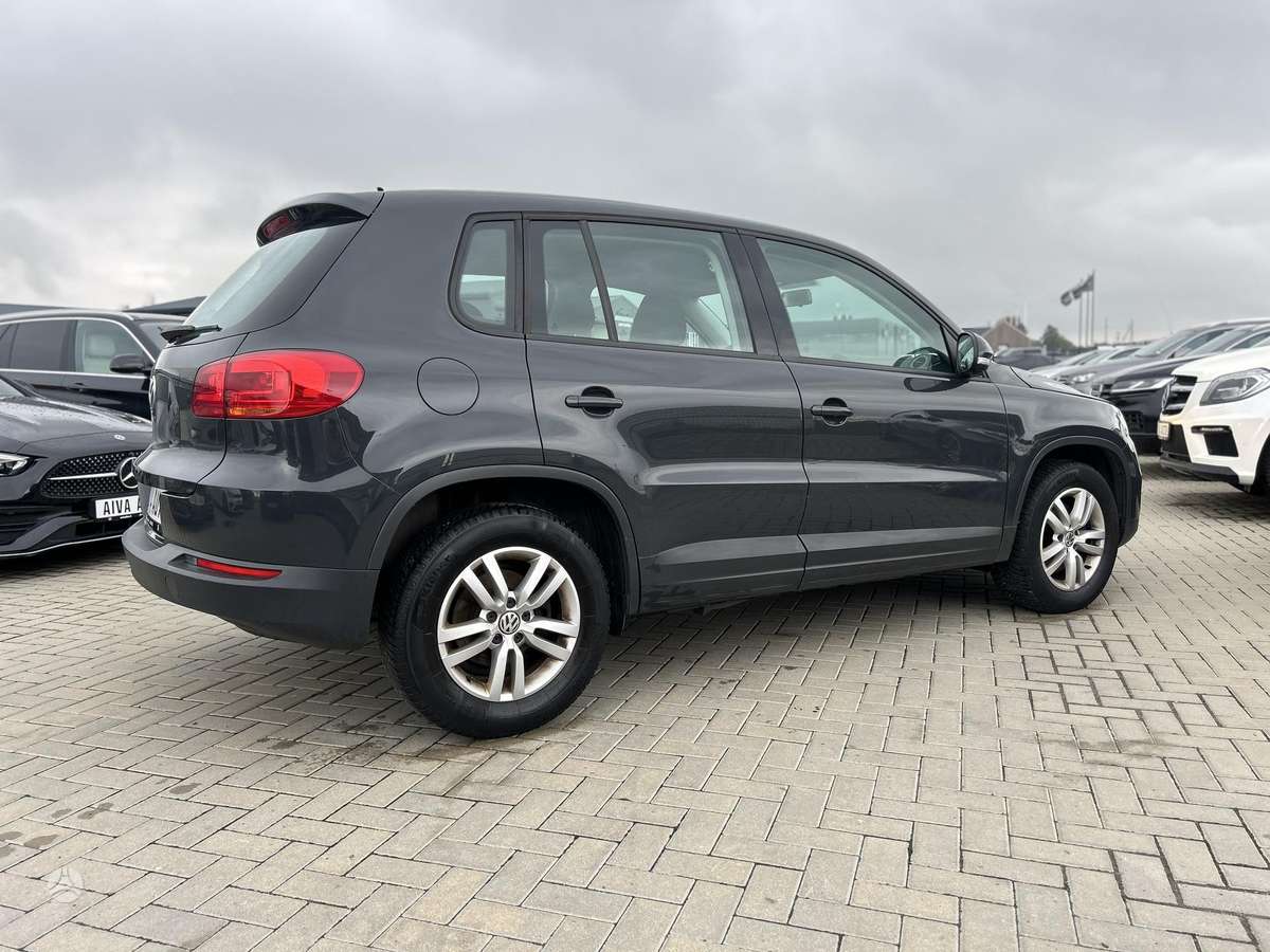 Volkswagen Tiguan - 7