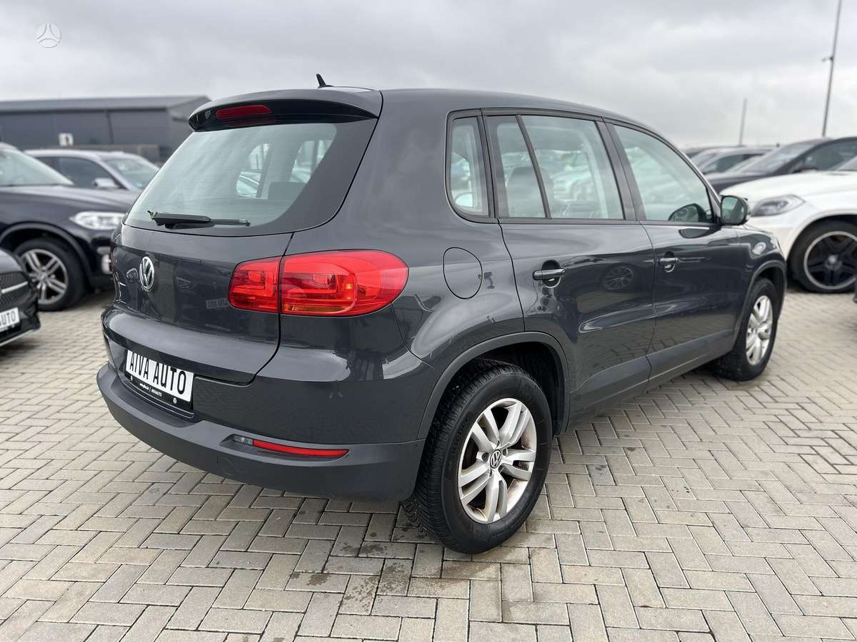 Volkswagen Tiguan - 8