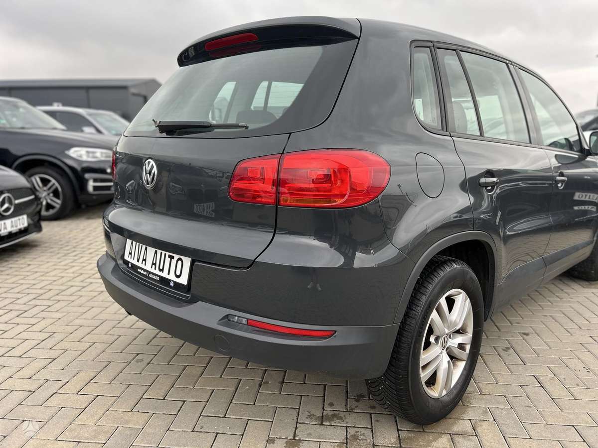 Volkswagen Tiguan - 9