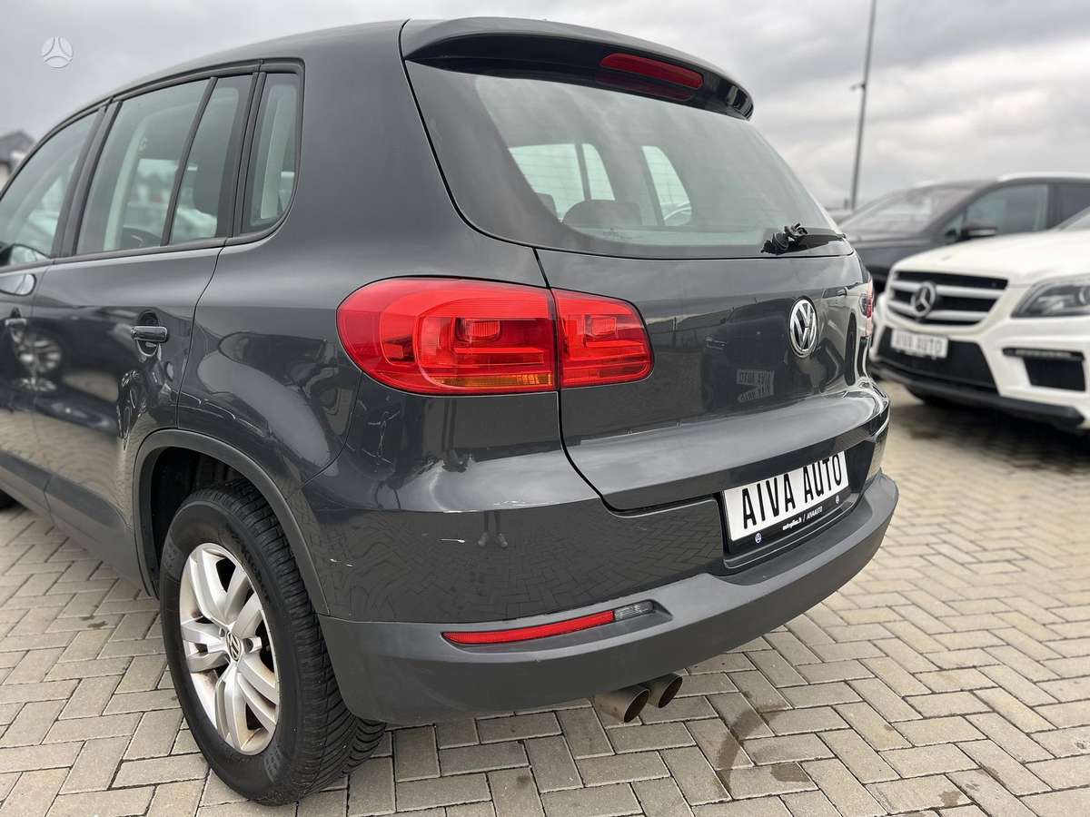 Volkswagen Tiguan - 11