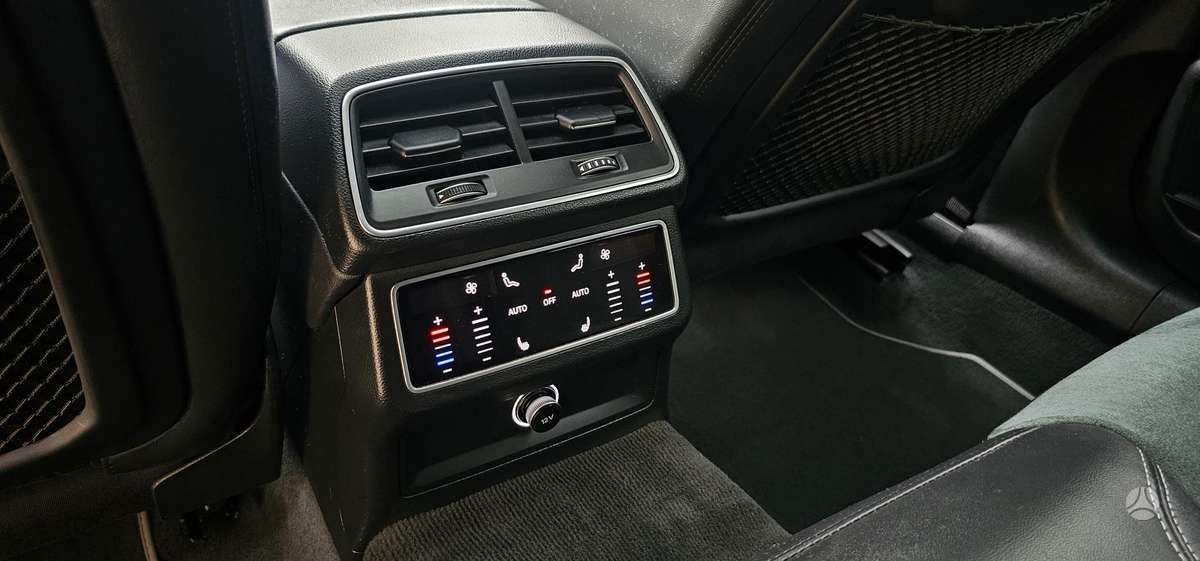Audi A6 allroad, 3.0 l., Универсал