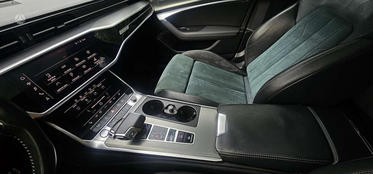 Audi A6 allroad, 3.0 l., Универсал