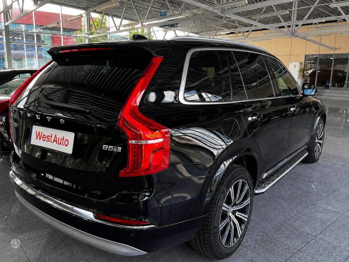Volvo XC90 - 3