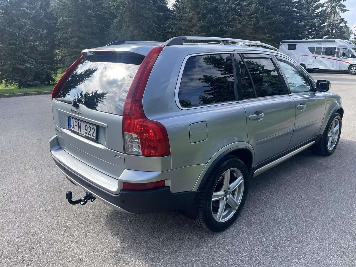 Volvo XC90 - 4