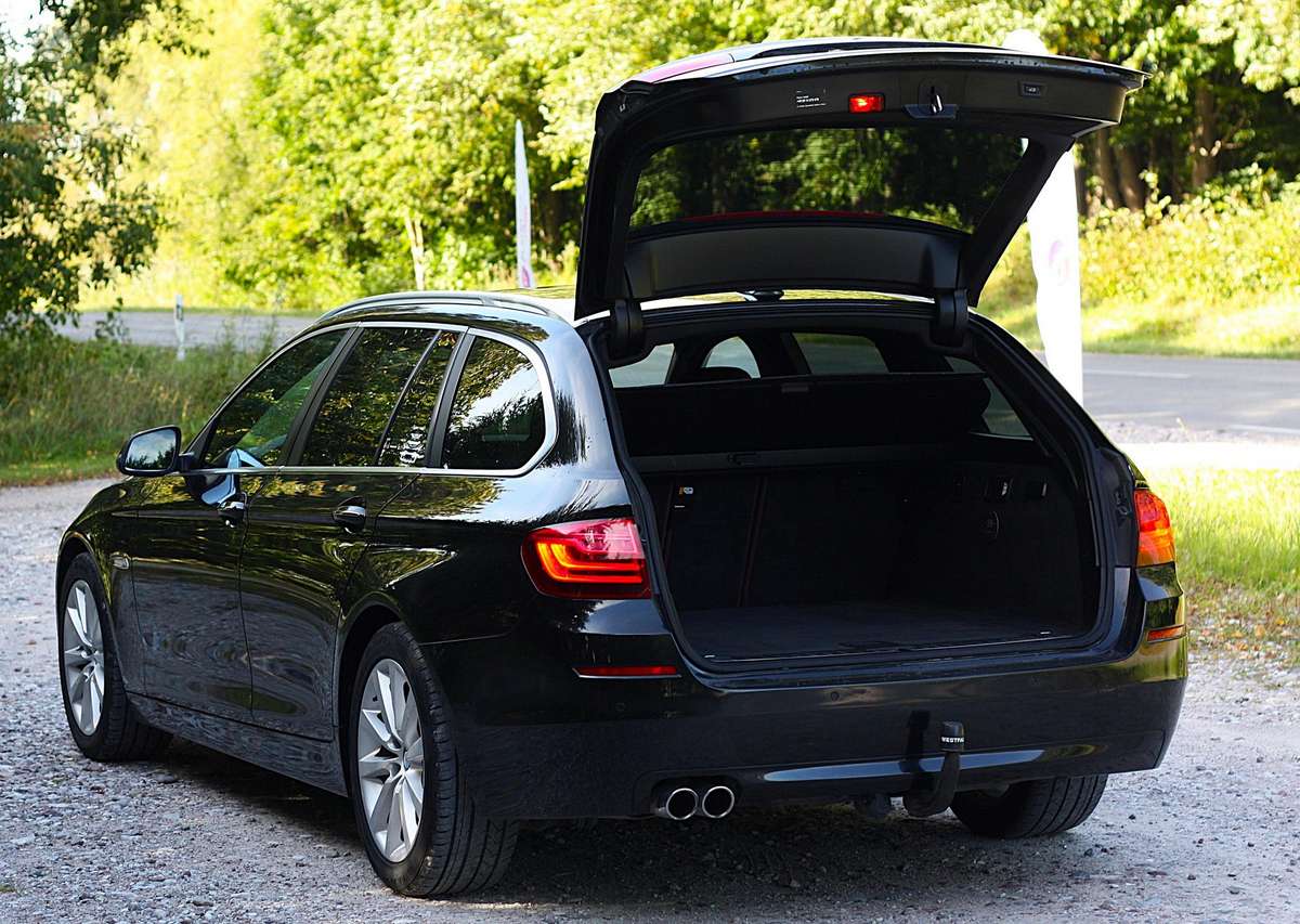 BMW 525, 2.0 l., Универсал