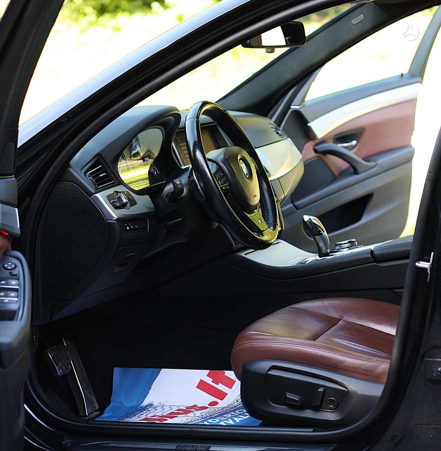 BMW 525, 2.0 l., Универсал