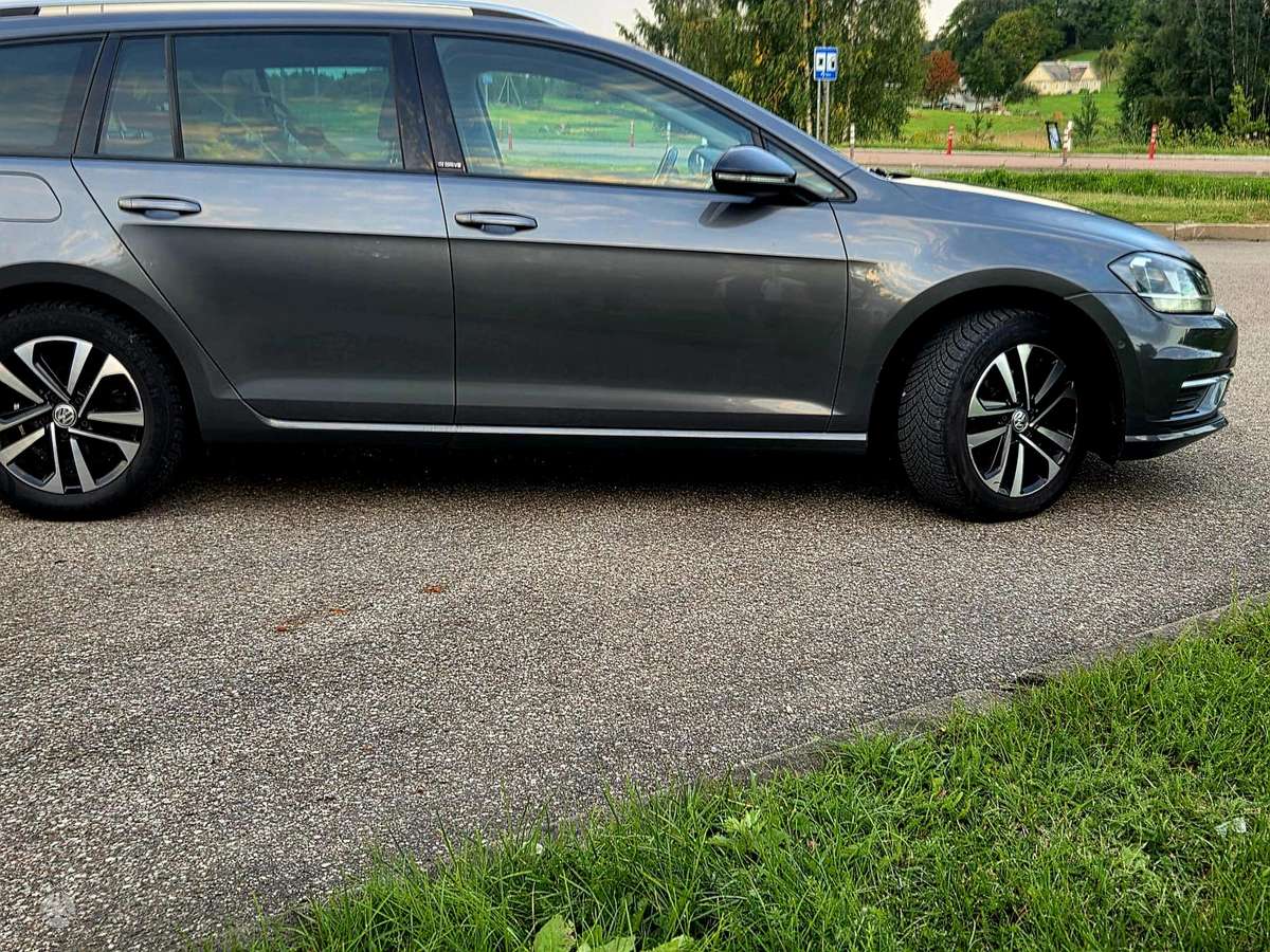 Volkswagen Golf - 7