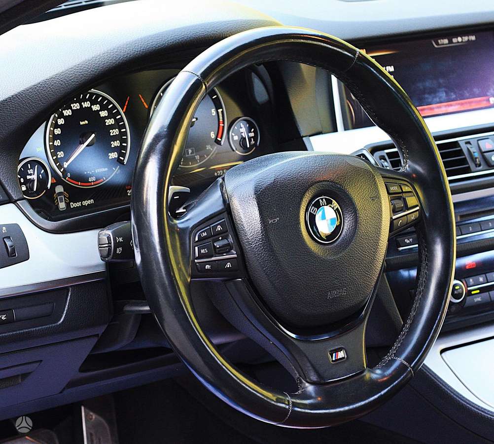 BMW 525, 2.0 l., Универсал
