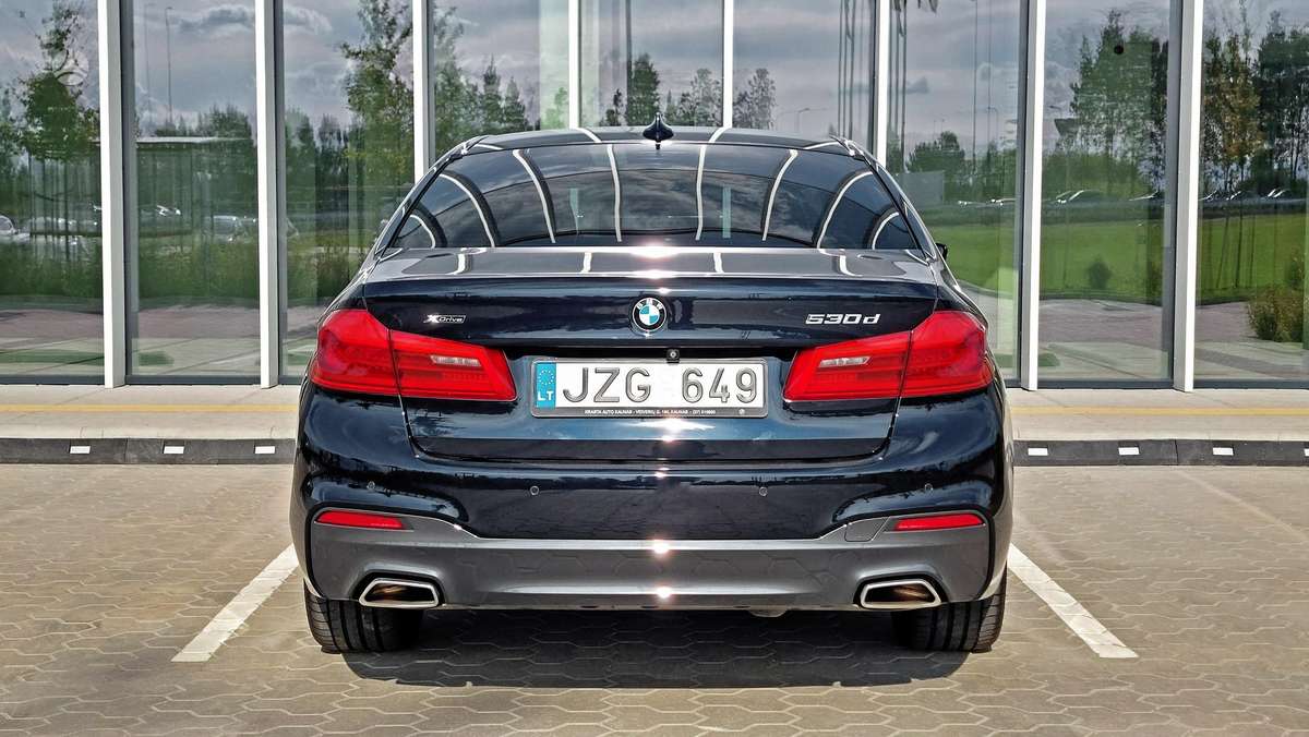 BMW 530, 3.0 l., Седан