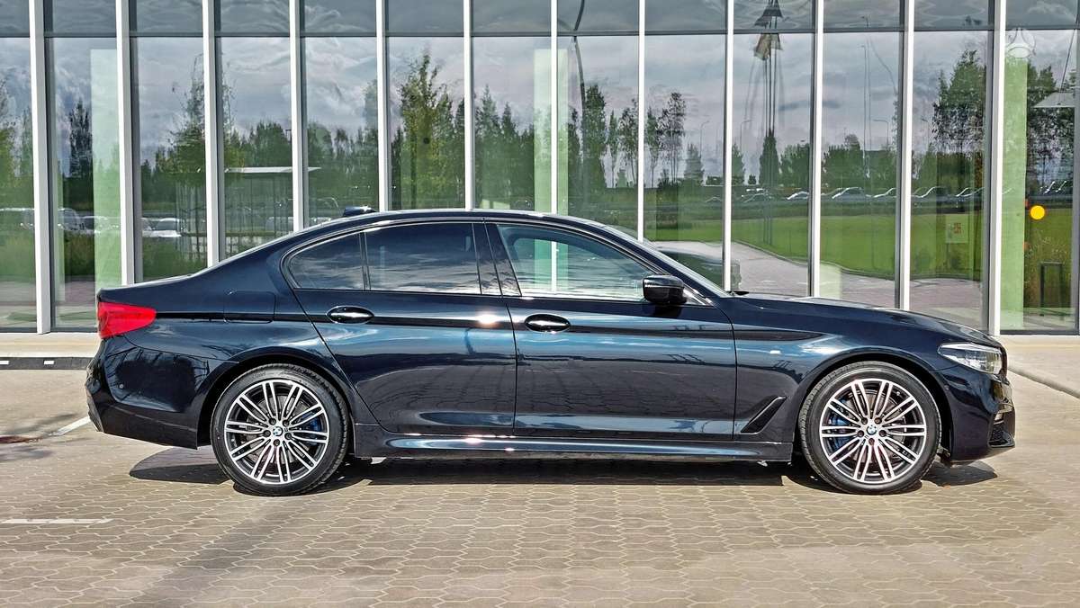 BMW 530, 3.0 l., Седан