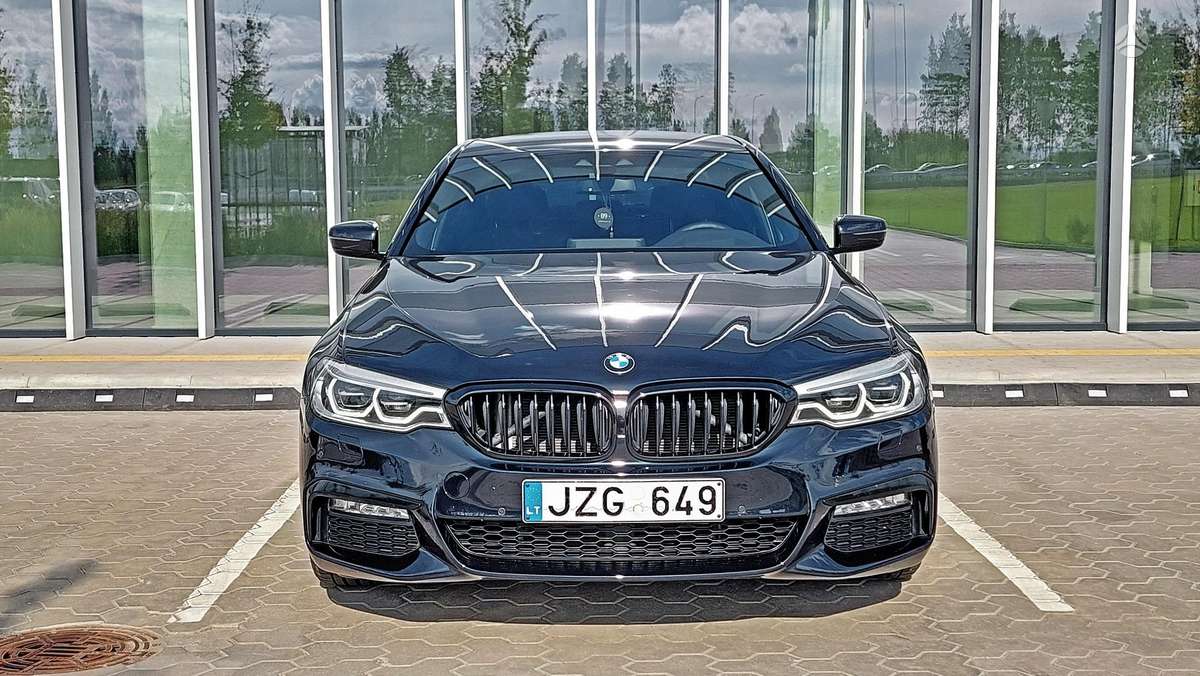 BMW 530, 3.0 l., Седан