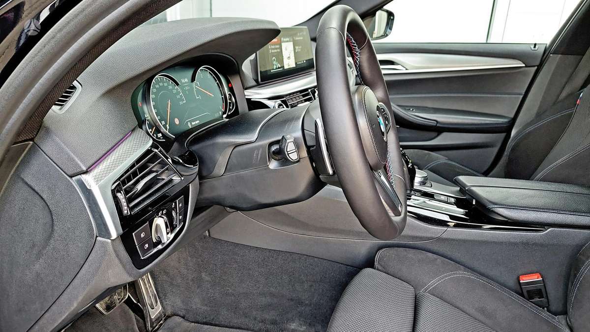 BMW 530, 3.0 l., Седан