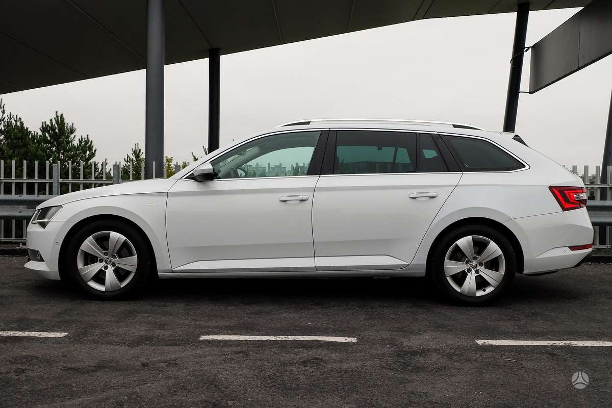 Skoda Superb, 2.0 l., wagon