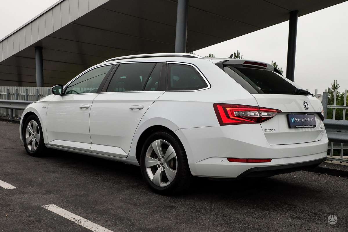 Skoda Superb, 2.0 l., universalas