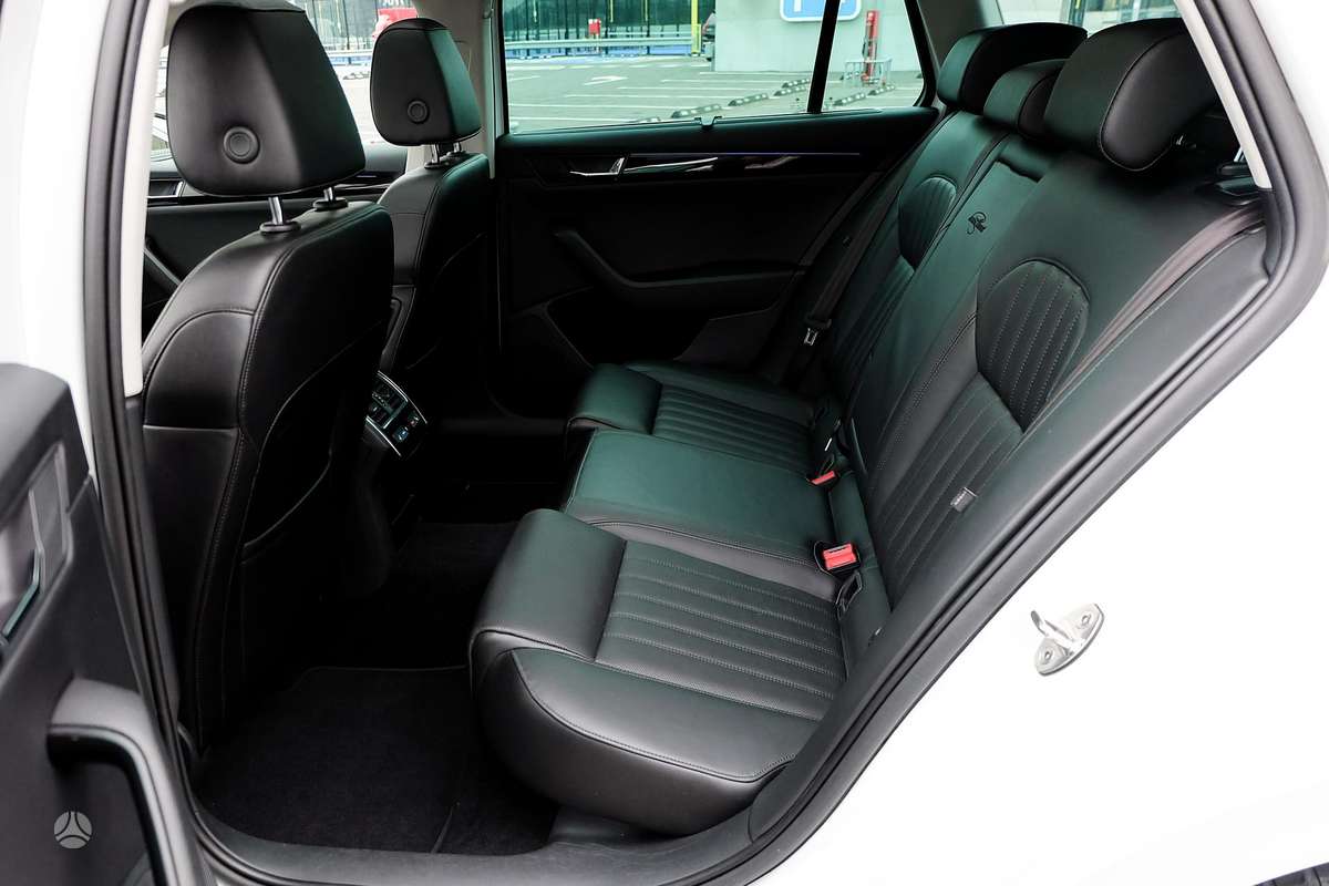 Skoda Superb, 2.0 l., universalas