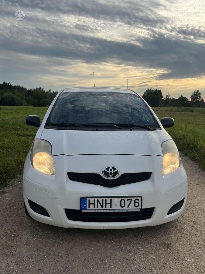 Toyota Yaris - 3