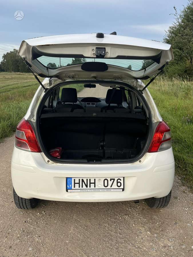 Toyota Yaris - 6